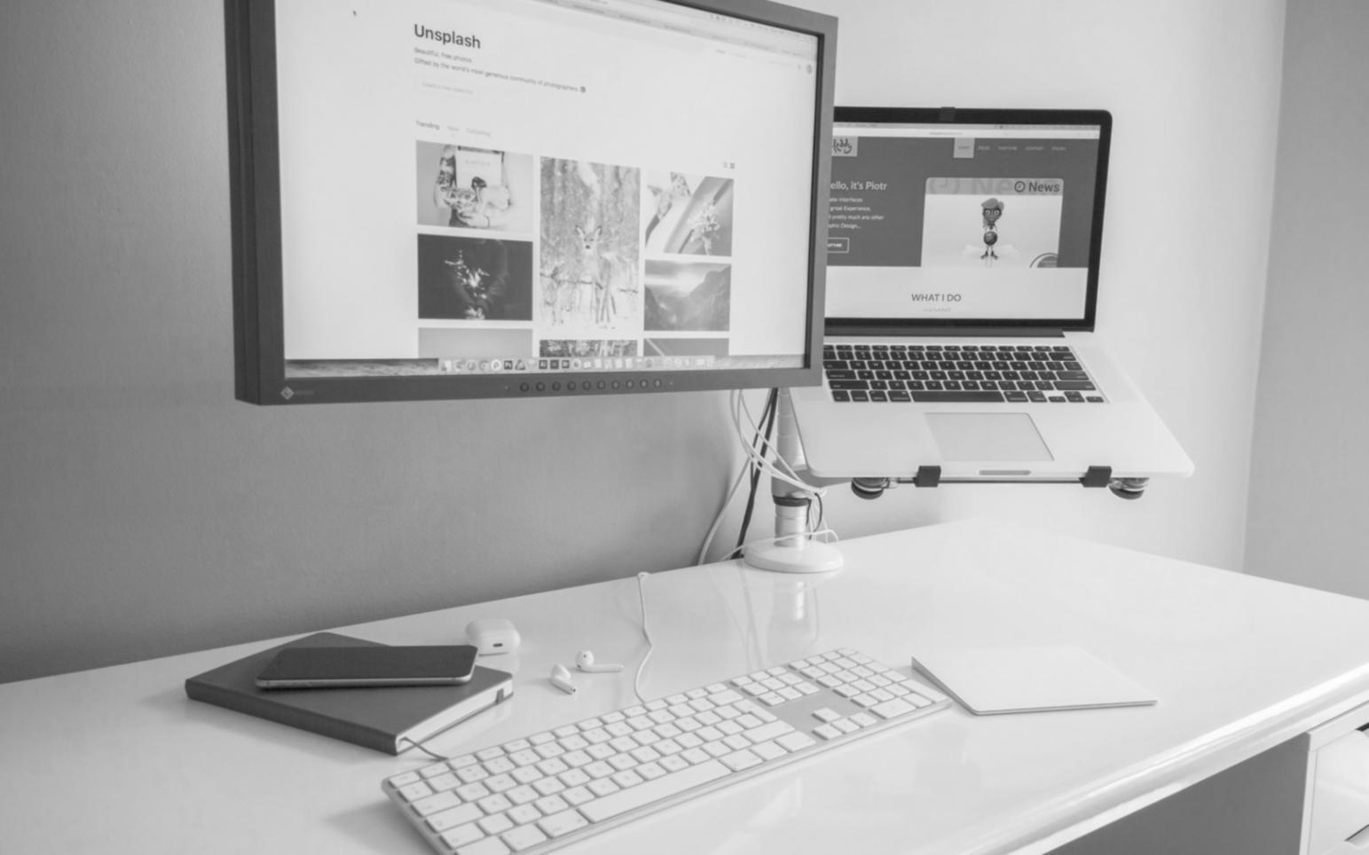 Proceso de evaluación práctica con estudiante aplicando técnicas avanzadas